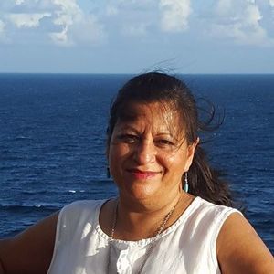 Meet your Posher, Becky